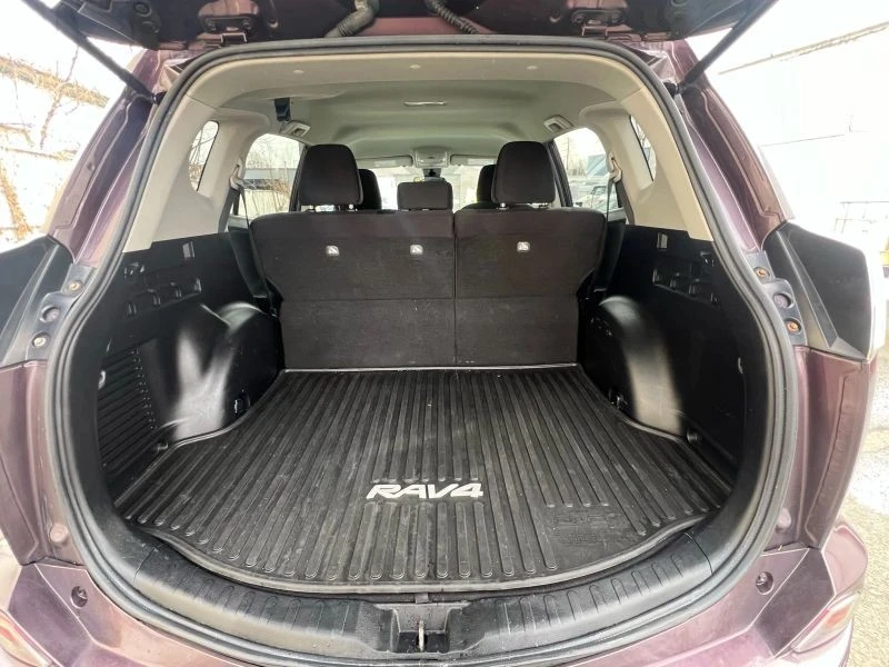 2017 Toyota RAV4 4th Gen - Image 10 of 12