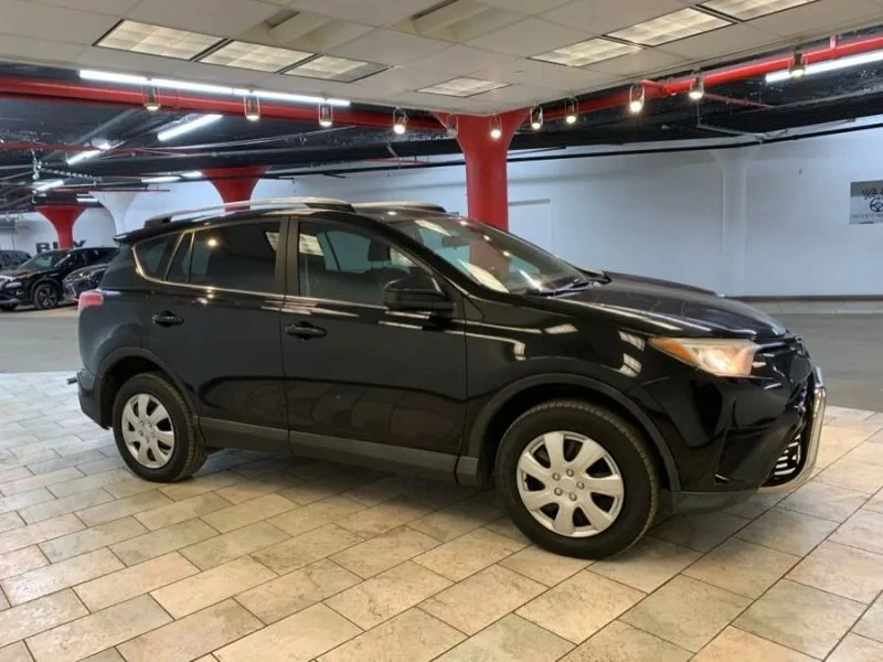 2017 Toyota RAV4 4th Gen - Image 8 of 12