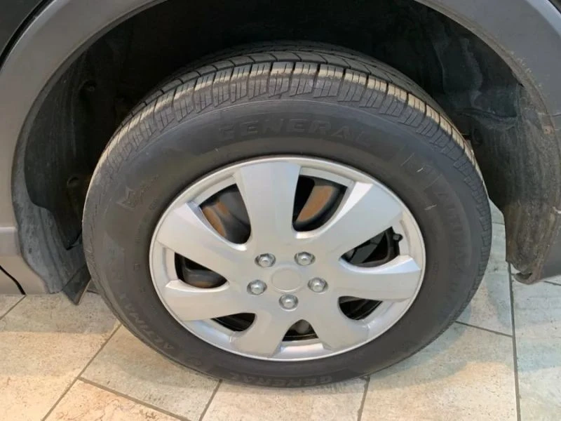 2017 Toyota RAV4 4th Gen - Image 11 of 12