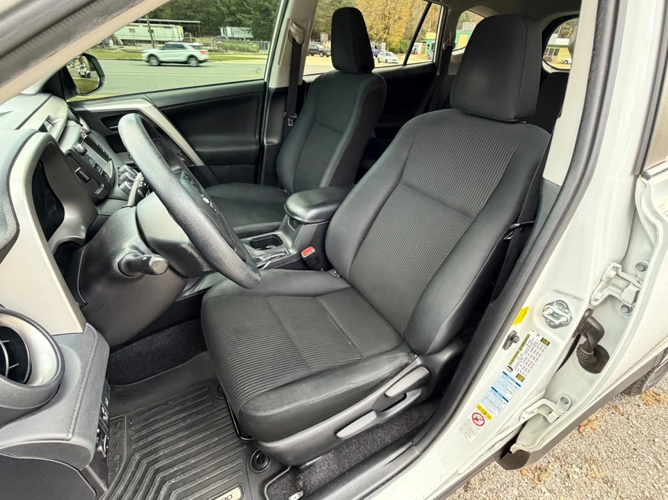 2017 Toyota RAV4 4th Gen - Image 13 of 21