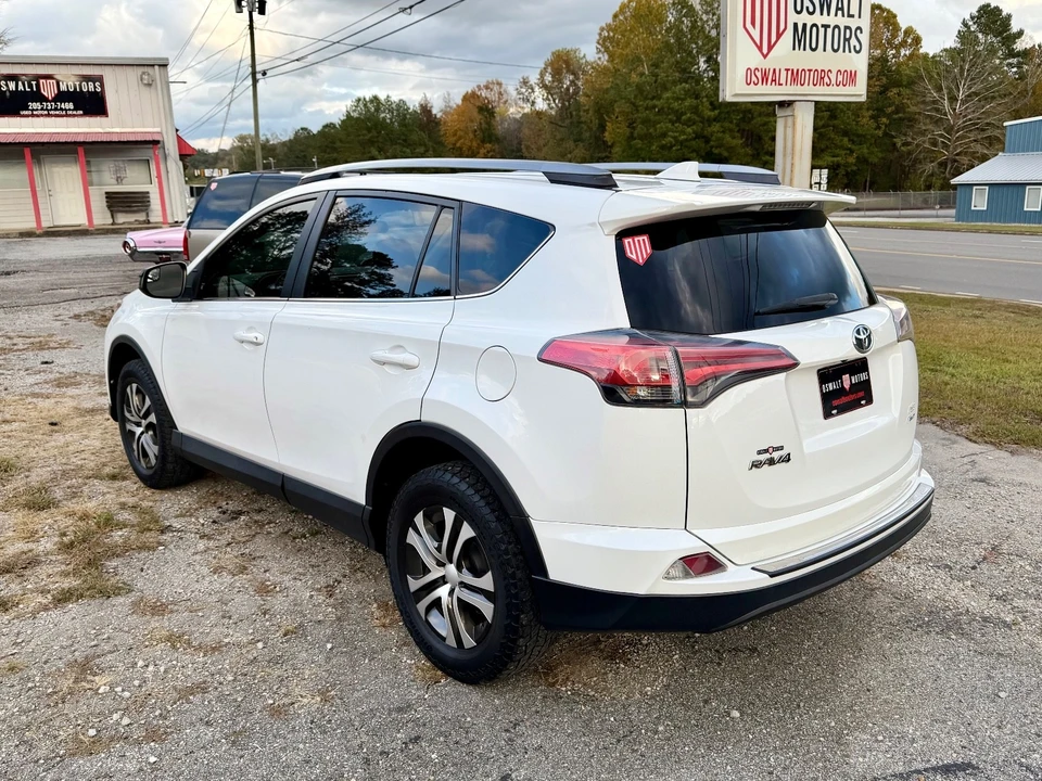 2017 Toyota RAV4 4th Gen - Image 5 of 21