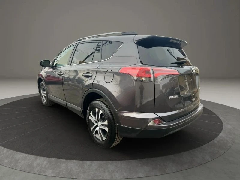 2017 Toyota RAV4 4th Gen - Image 7 of 12
