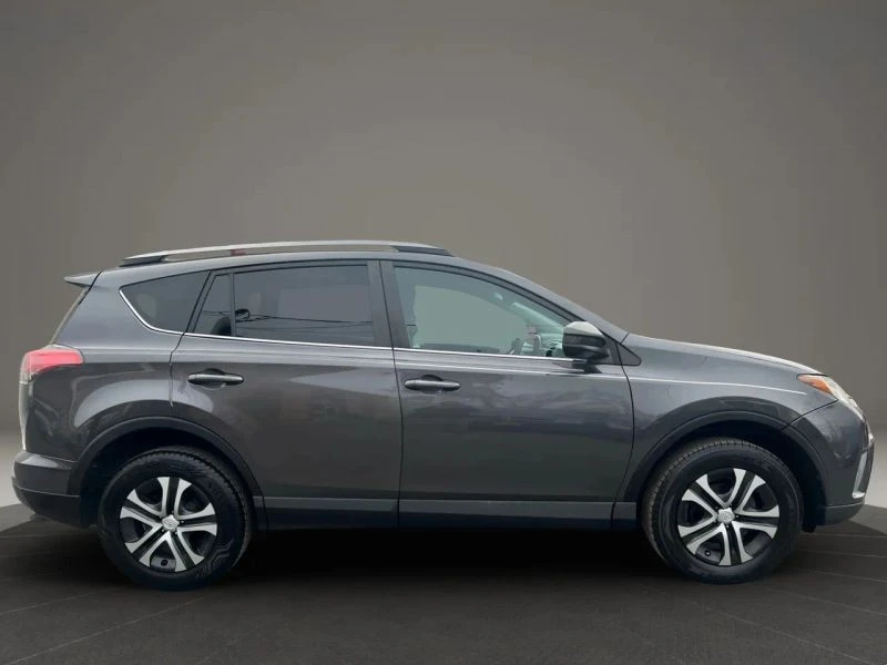 2017 Toyota RAV4 4th Gen - Image 4 of 12