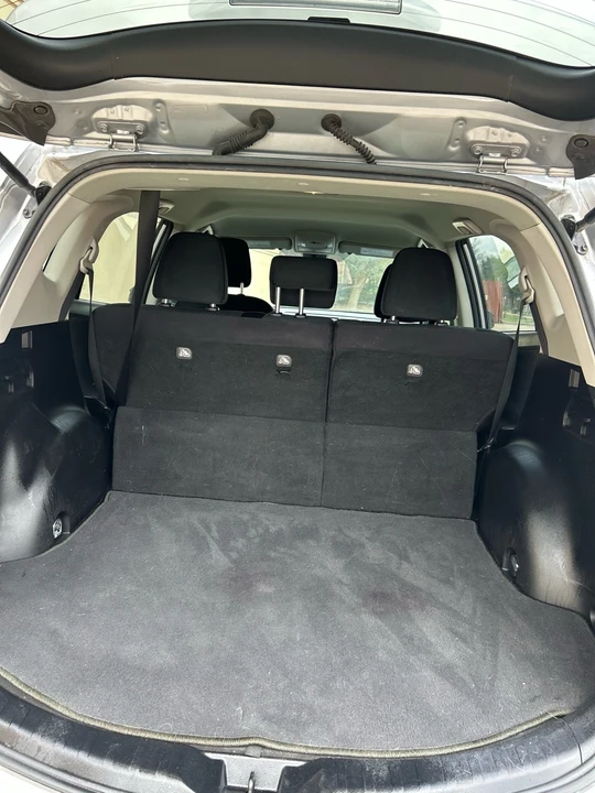 2017 Toyota RAV4 4th Gen - Image 18 of 21