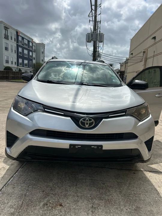 2017 Toyota RAV4 4th Gen - Image 10 of 21