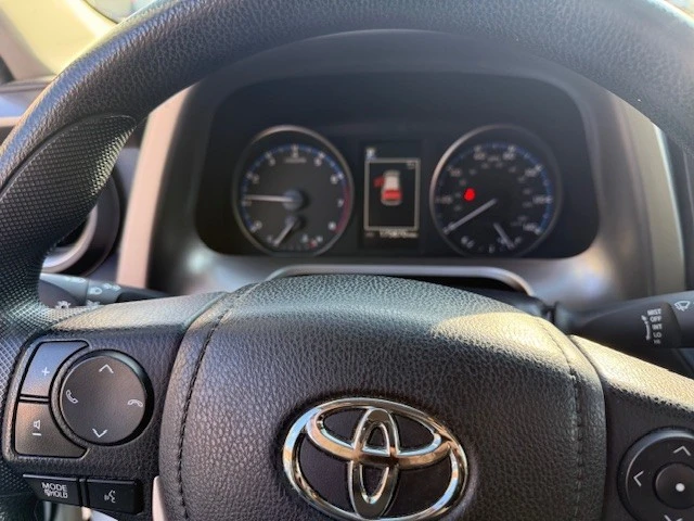 2017 Toyota RAV4 4th Gen - Image 2 of 14