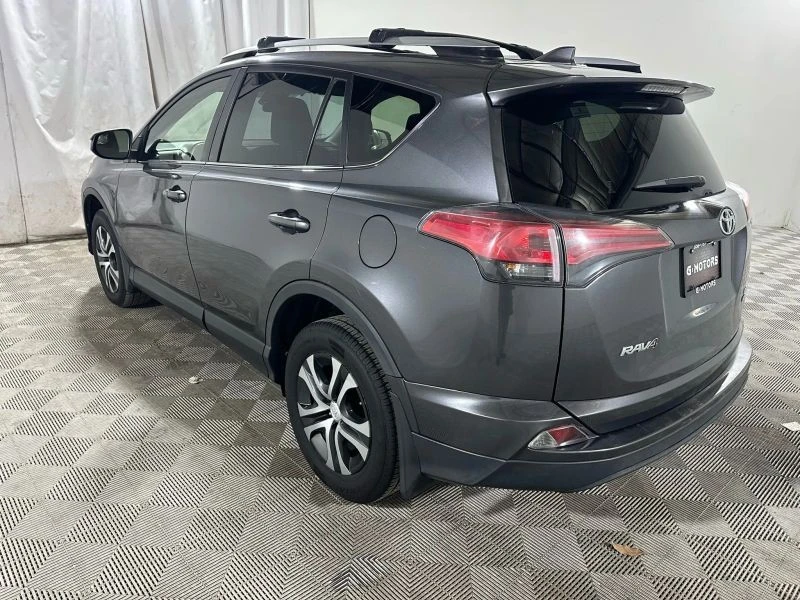 2017 Toyota RAV4 4th Gen - Image 5 of 12