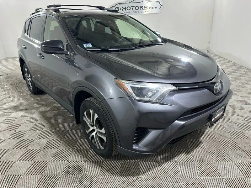2017 Toyota RAV4 4th Gen - Image 10 of 12