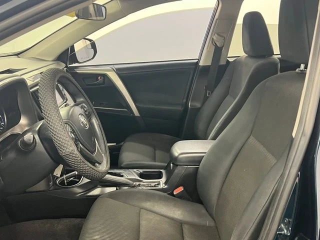 2017 Toyota RAV4 4th Gen - Image 6 of 7