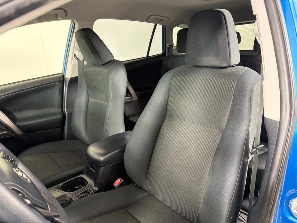 2017 Toyota RAV4 4th Gen - Image 13 of 21