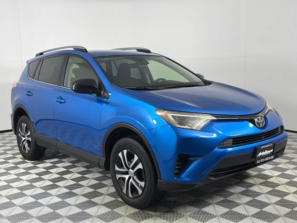 2017 Toyota RAV4 4th Gen - Image 3 of 21