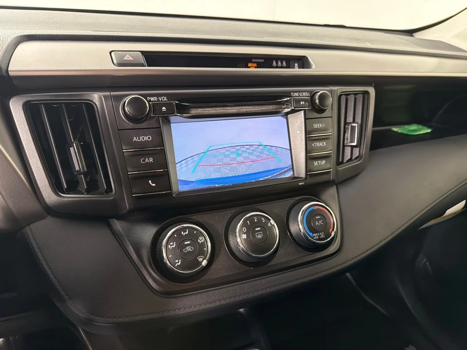 2017 Toyota RAV4 4th Gen - Image 17 of 21