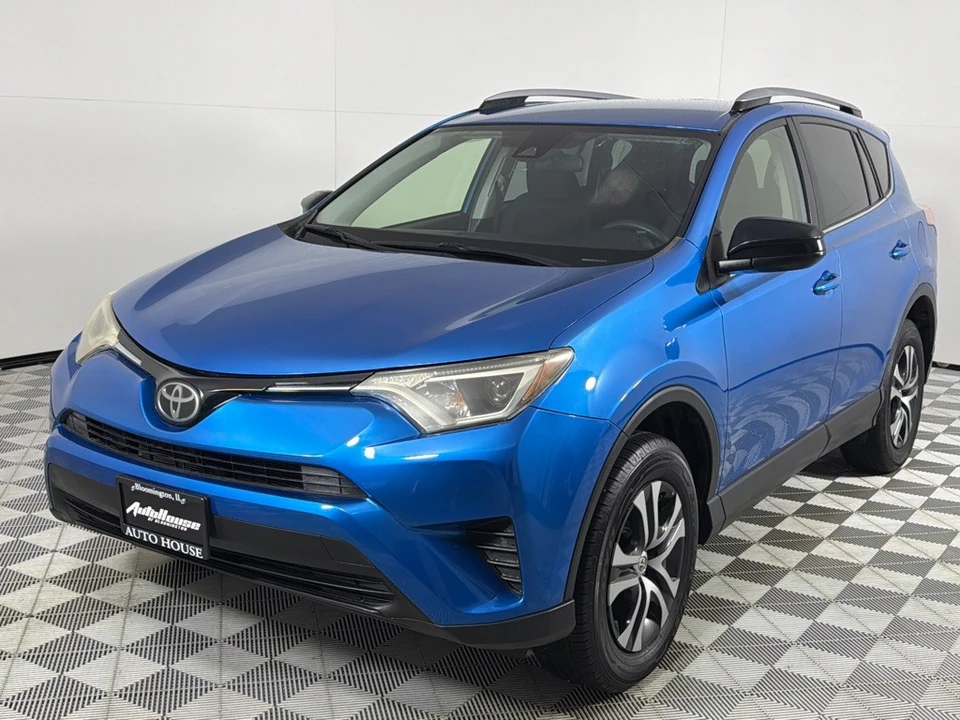 2017 Toyota RAV4 4th Gen - Image 10 of 21