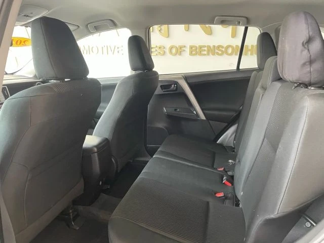 2017 Toyota RAV4 4th Gen - Image 19 of 21