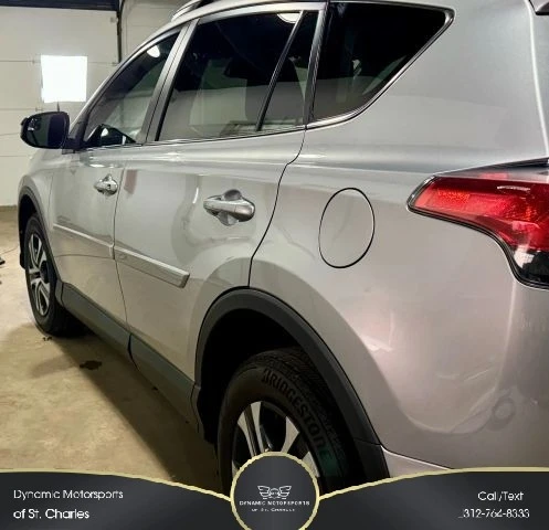 2017 Toyota RAV4 4th Gen - Image 8 of 21