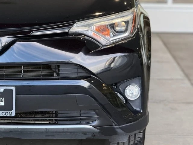 2017 Toyota RAV4 4th Gen - Image 10 of 12