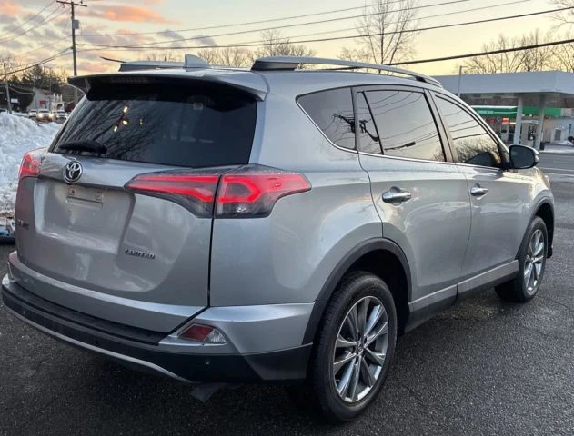 2017 Toyota RAV4 4th Gen - Image 7 of 12