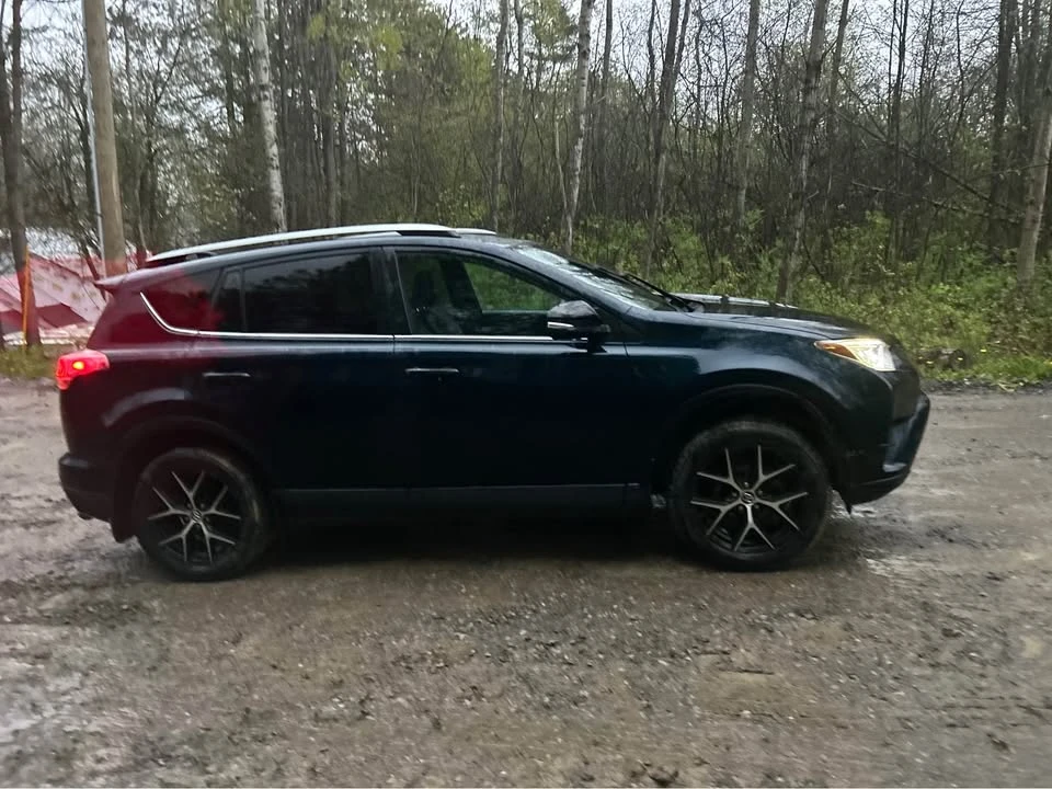 2017 Toyota RAV4 4th Gen - Image 4 of 7