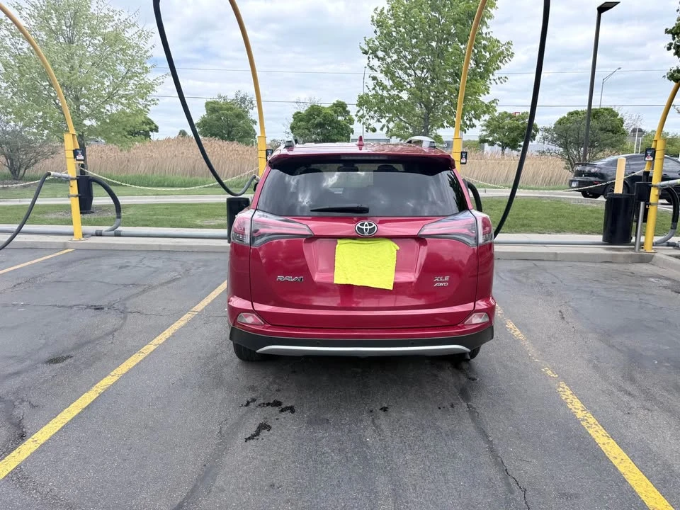 2017 Toyota RAV4 4th Gen - Image 7 of 12
