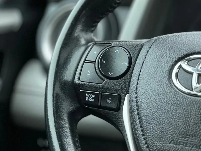 2017 Toyota RAV4 4th Gen - Image 11 of 12