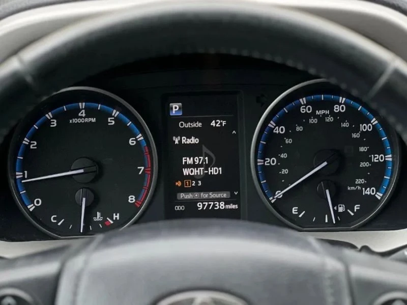 2017 Toyota RAV4 4th Gen - Image 12 of 12