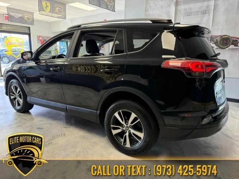 2017 Toyota RAV4 4th Gen - Image 7 of 12
