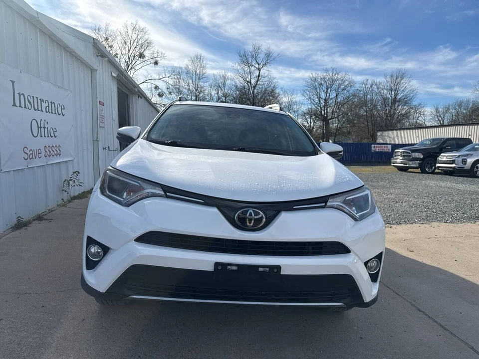 2017 Toyota RAV4 4th Gen - Image 3 of 19