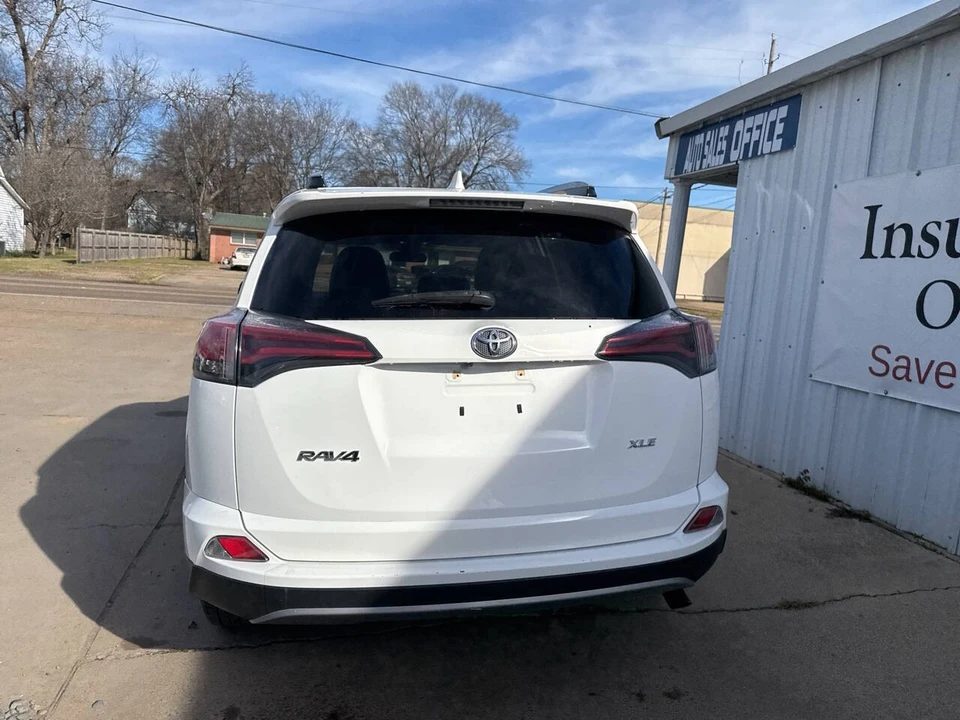 2017 Toyota RAV4 4th Gen - Image 5 of 19