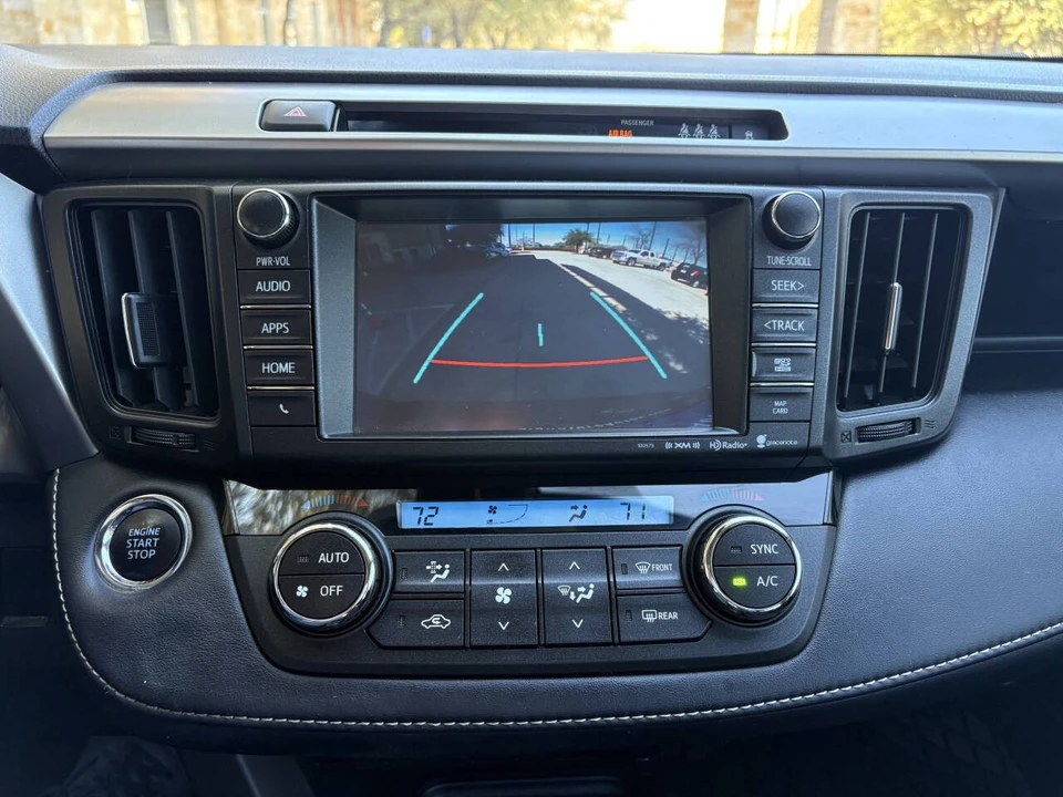 2017 Toyota RAV4 4th Gen - Image 14 of 18