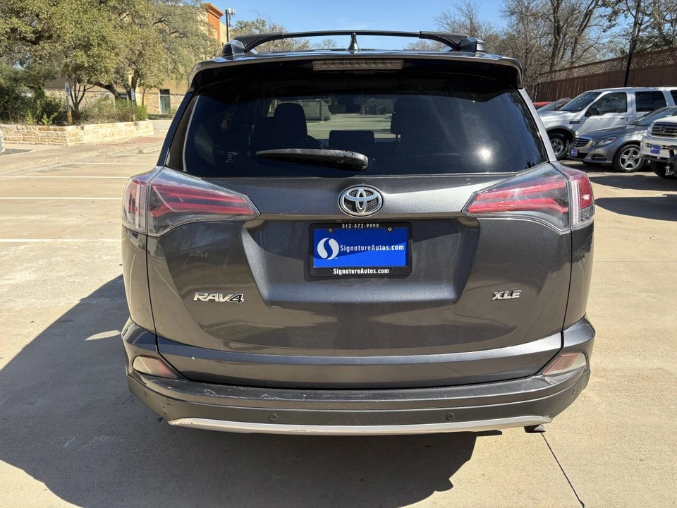 2017 Toyota RAV4 4th Gen - Image 5 of 18
