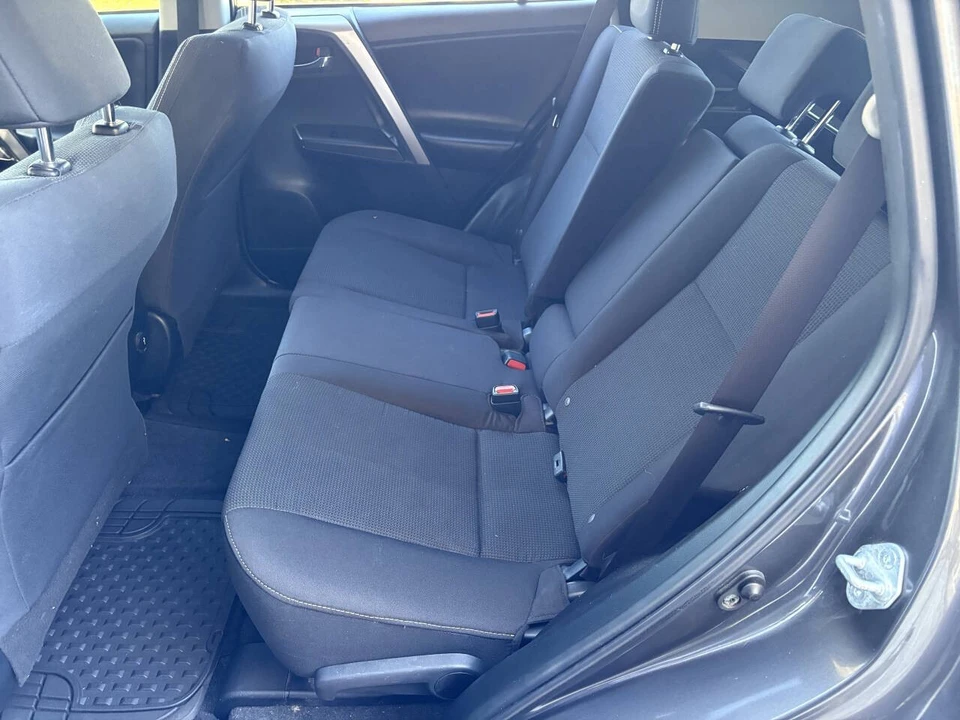 2017 Toyota RAV4 4th Gen - Image 10 of 18