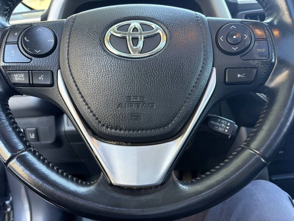 2017 Toyota RAV4 4th Gen - Image 13 of 18