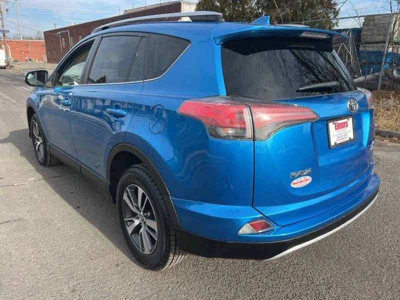 2017 Toyota RAV4 4th Gen - Image 7 of 12