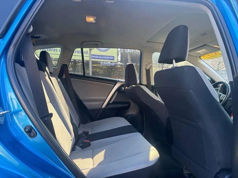 2017 Toyota RAV4 4th Gen - Image 10 of 12