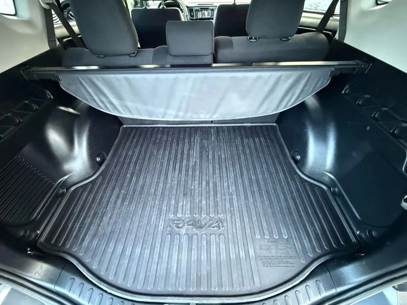 2017 Toyota RAV4 4th Gen - Image 12 of 12