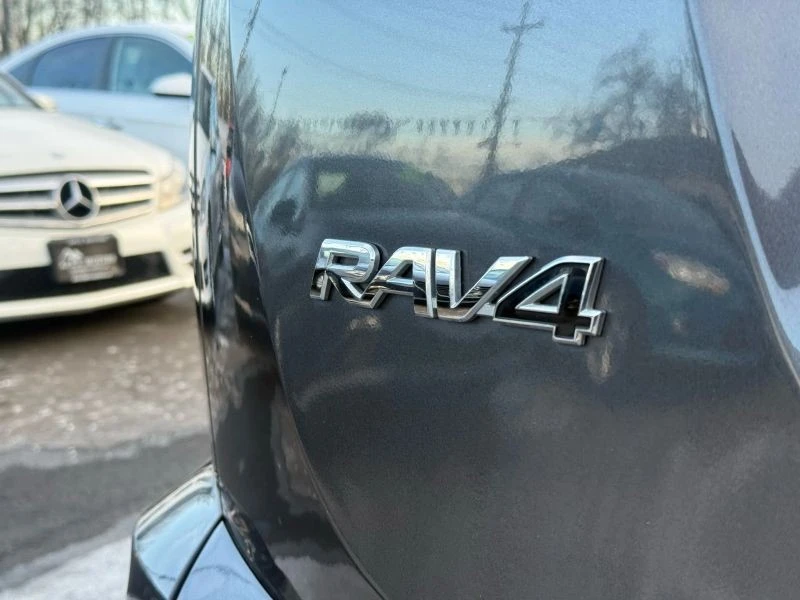 2017 Toyota RAV4 4th Gen - Image 7 of 12