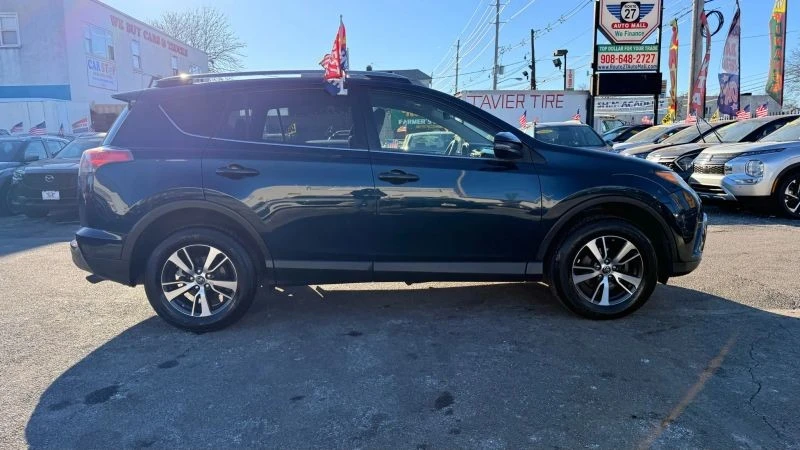 2017 Toyota RAV4 4th Gen - Image 11 of 12