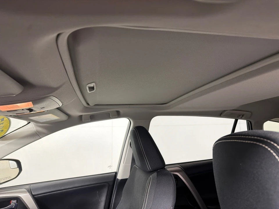 2017 Toyota RAV4 4th Gen - Image 13 of 21