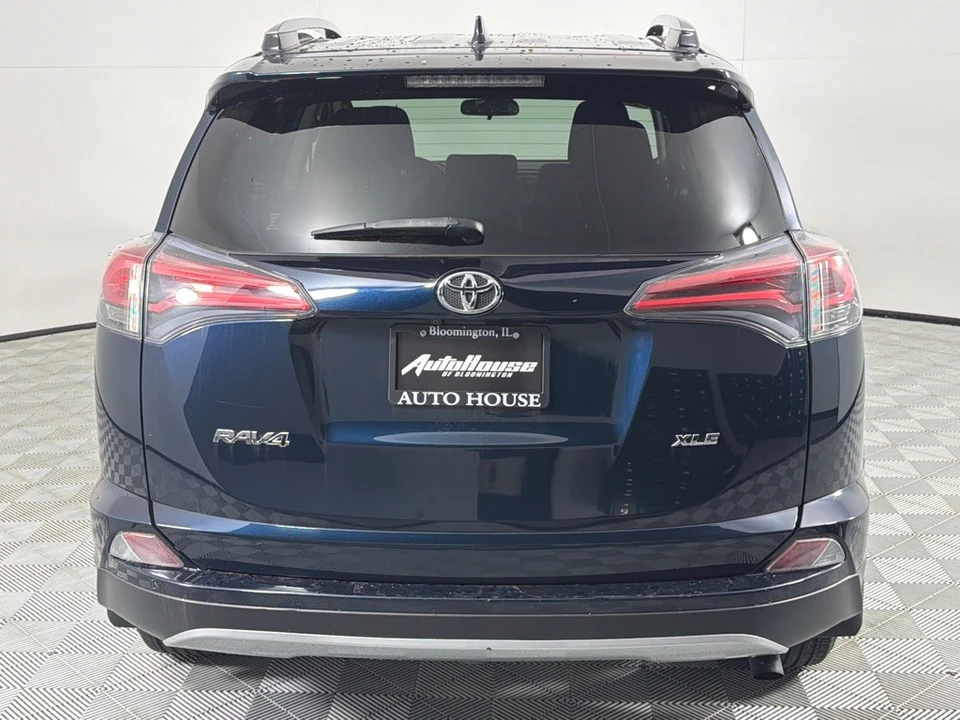 2017 Toyota RAV4 4th Gen - Image 6 of 21