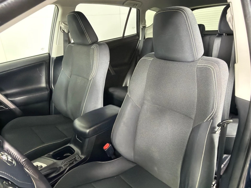 2017 Toyota RAV4 4th Gen - Image 12 of 21