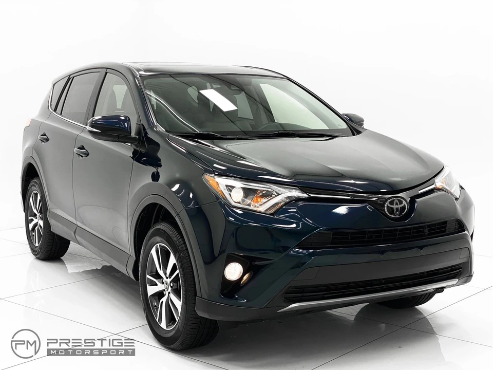 2017 Toyota RAV4 4th Gen - Image 11 of 12