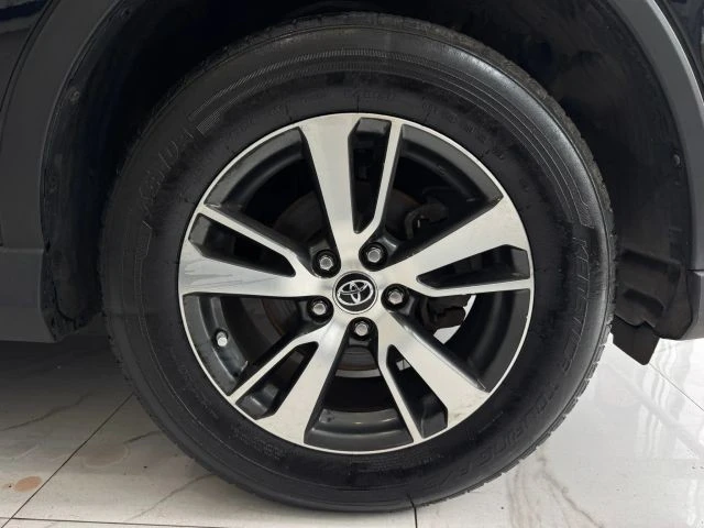 2017 Toyota RAV4 4th Gen - Image 11 of 12