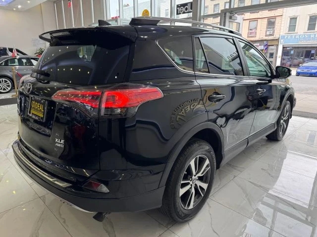 2017 Toyota RAV4 4th Gen - Image 7 of 12