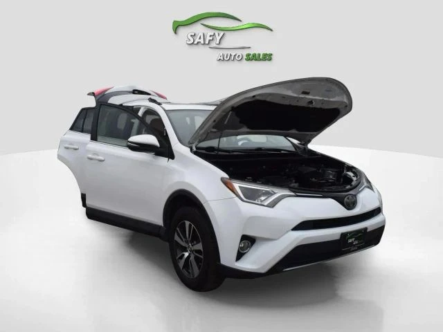 2017 Toyota RAV4 4th Gen - Image 18 of 21