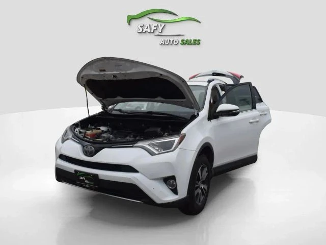 2017 Toyota RAV4 4th Gen - Image 19 of 21