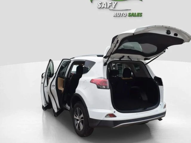 2017 Toyota RAV4 4th Gen - Image 20 of 21