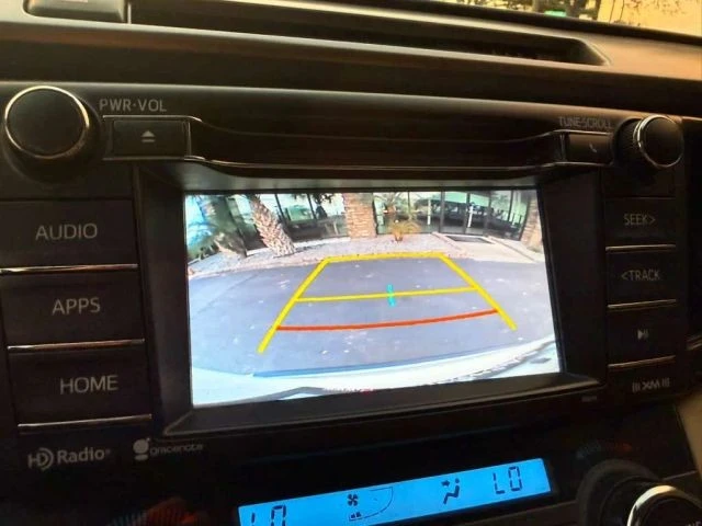 2017 Toyota RAV4 4th Gen - Image 19 of 21