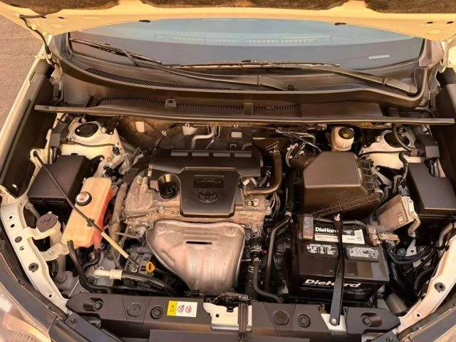 2017 Toyota RAV4 4th Gen - Image 9 of 21
