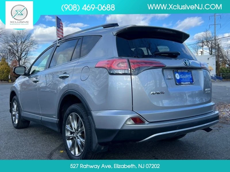2017 Toyota RAV4 4th Gen - Image 2 of 12