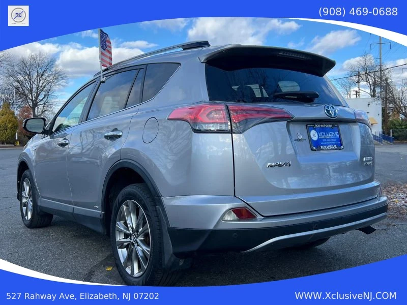 2017 Toyota RAV4 4th Gen - Image 2 of 12